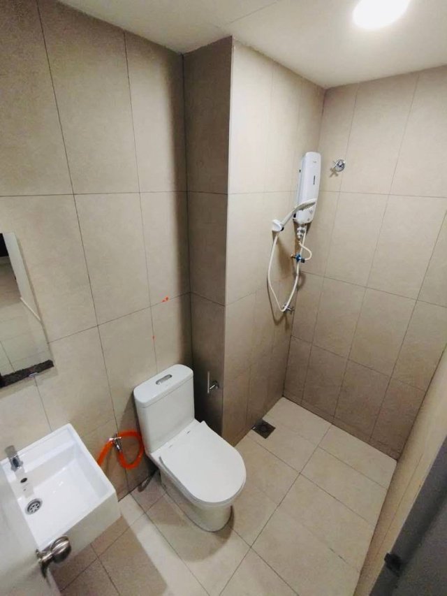 Photo 4 of 7