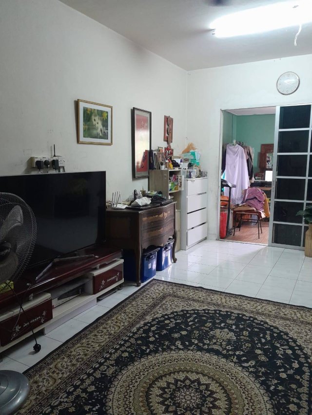 Photo 6 of 6
