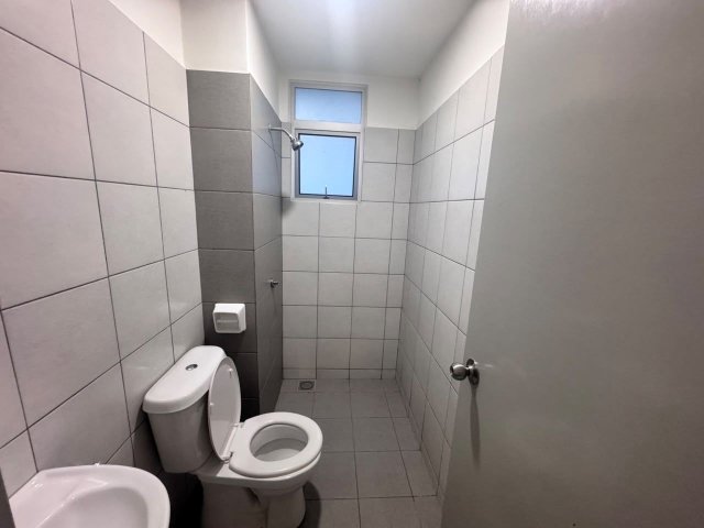 Photo 6 of 7
